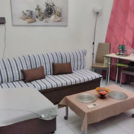 101 τriantafyllidi Volos