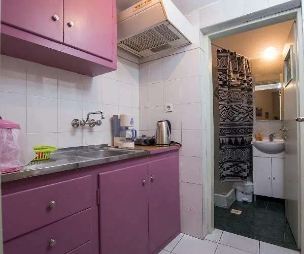 101 τriantafyllidi *