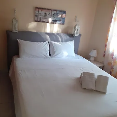101 τriantafyllidi Apartman *